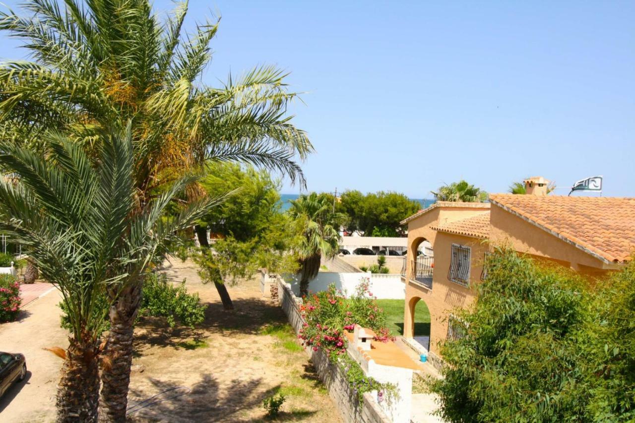 Santa Ana Appartement Les Deveses Buitenkant foto